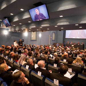 Početak sinodskog hoda naše nadbiskupije kroz objektiv kamere